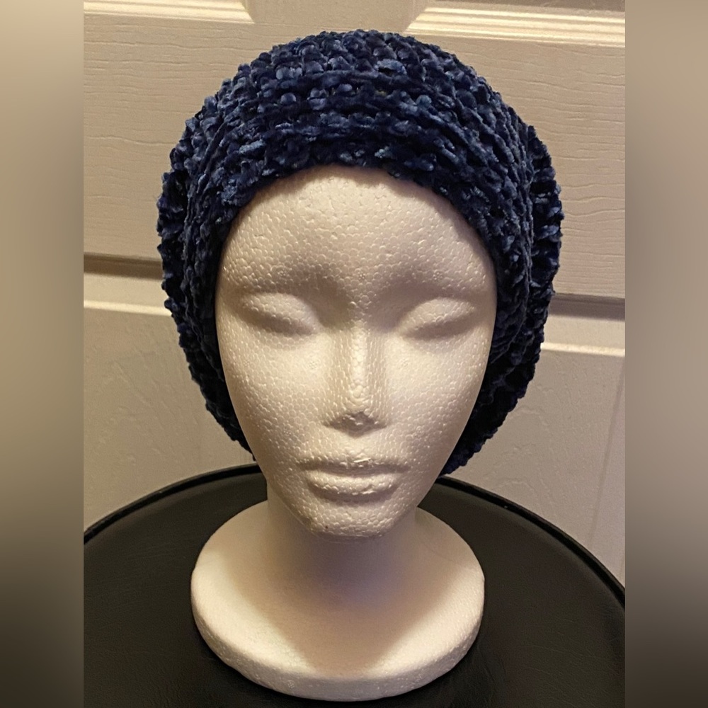 Crochet hat - Picture 2 of 8